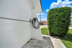 13023 SW 6th St, Miami, FL 33184 - Photo 39