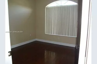 2241 SE 17th Ave, Homestead, FL 33035 - Photo 7