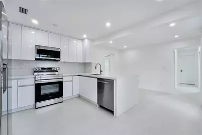 6566 SW 35th St, Miami, FL 33155 - Photo 9