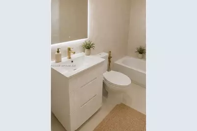6312 Alton Rd, Miami Beach, FL 33141 - Photo 7