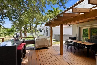 2181 NW 162nd Ter, Pembroke Pines, FL 33028 - Photo 29