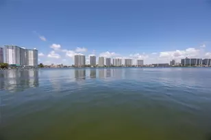17500 N Bay Rd, Sunny Isles Beach, FL 33160 - Photo 29