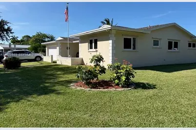 18543 SW 91st Ave, Cutler Bay, FL 33157 - Photo 7
