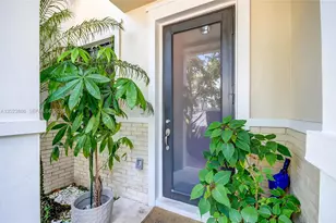 5820 NW 104th Ct, Doral, FL 33178 - Photo 5
