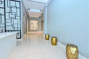 321 NE 26th St, Miami, FL 33137 - Photo 9
