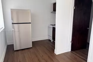 2052 SW 7th St, Miami, FL 33135 - Photo 3
