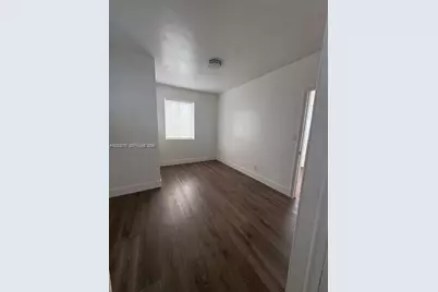 2052 SW 7th St #4, Miami, FL 33135 - Photo 9