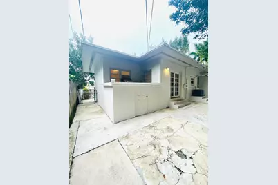 1020 SW 36th Ct, Miami, FL 33135 - Photo 31