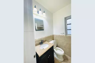 1020 SW 36th Ct, Miami, FL 33135 - Photo 21