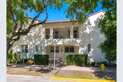 1438 Meridian Ave, Miami Beach, FL 33139 - Photo 1