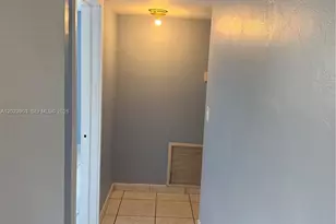 [Address not provided], Hollywood, FL 33021 - Photo 5