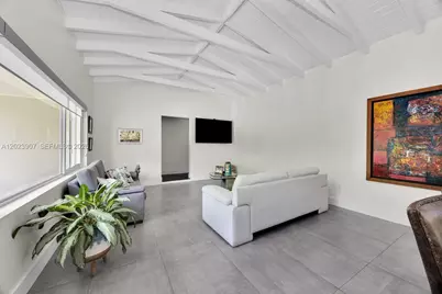 6610 Santona St, Coral Gables, FL 33146 - Photo 5