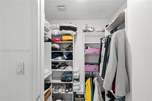 [Address not provided], Miami, FL 33131 - Photo 9