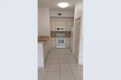 7290 NW 114th Ave #206-7, Doral, FL 33178 - Photo 7