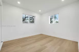 7971 NW 179th St, Hialeah, FL 33015 - Photo 17