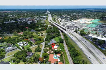 8461 SW 68th St Rd, Miami, FL 33143 - Photo 25