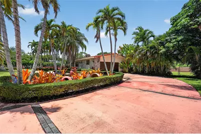 8461 SW 68th St Rd, Miami, FL 33143 - Photo 3