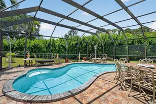 8461 SW 68th St Rd, Miami, FL 33143 - Photo 17