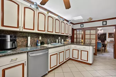 8461 SW 68th St Rd, Miami, FL 33143 - Photo 59