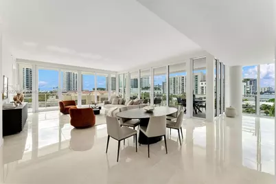 527 Orton Ave #501, Fort Lauderdale, FL 33304 - Photo 1