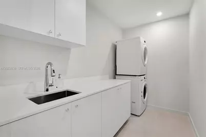 [Address not provided], Fort Lauderdale, FL 33304 - Photo 23