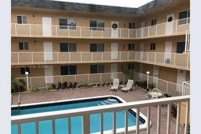 7910 Taft St #214, Pembroke Pines, FL 33024 - Photo 1