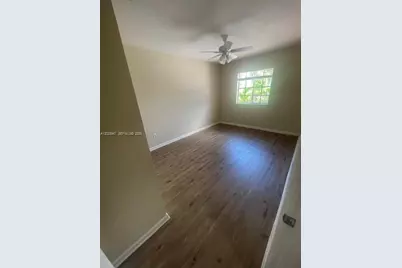 2004 Marsh Harbor Dr, Riviera Beach, FL 33404 - Photo 19