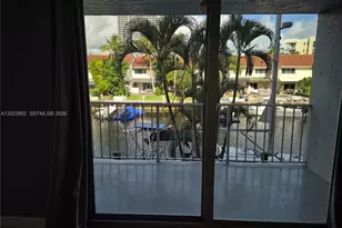 16565 NE 26th Ave, North Miami Beach, FL 33160 - Photo 5