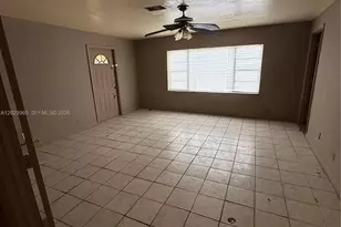 2490 NW 12th Ct, Pompano Beach, FL 33069 - Photo 9