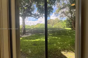 16373 Malibu Dr, Weston, FL 33326 - Photo 19