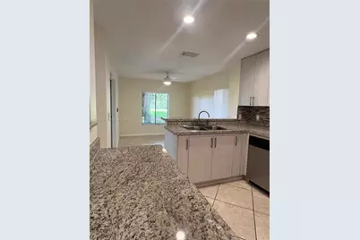 16373 Malibu Dr #51, Weston, FL 33326 - Photo 7