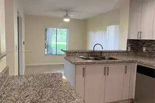 16373 Malibu Dr, Weston, FL 33326 - Photo 7