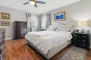 201 NW 106th Terrace, Pembroke Pines, FL 33026 - Photo 13