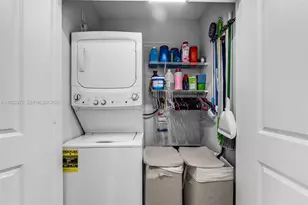 914 SE 18th St, Homestead, FL 33034 - Photo 17