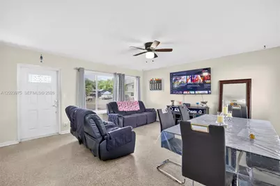 1524 NW 12th Ter, Fort Lauderdale, FL 33311 - Photo 3