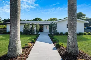 9600 SW 147th St, Miami, FL 33176 - Photo 3