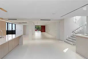 330 SW 19th Rd, Miami, FL 33129 - Photo 15