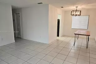 15320 SW 305th St, Homestead, FL 33033 - Photo 9