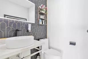 [Address not provided], Hollywood, FL 33019 - Photo 13