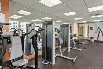 31 SE 5th St #CU-502, Miami, FL 33131 - Photo 9