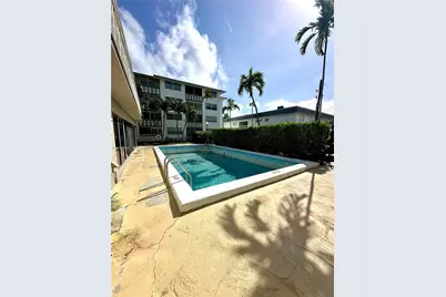 [Address not provided], Hallandale Beach, FL 33009 - Photo 9