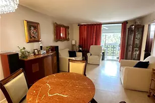 211 NE 8th Ave, Hallandale Beach, FL 33009 - Photo 3