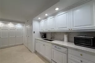 1111 Crandon Blvd, Key Biscayne, FL 33149 - Photo 21