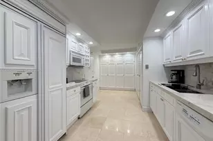 1111 Crandon Blvd, Key Biscayne, FL 33149 - Photo 11