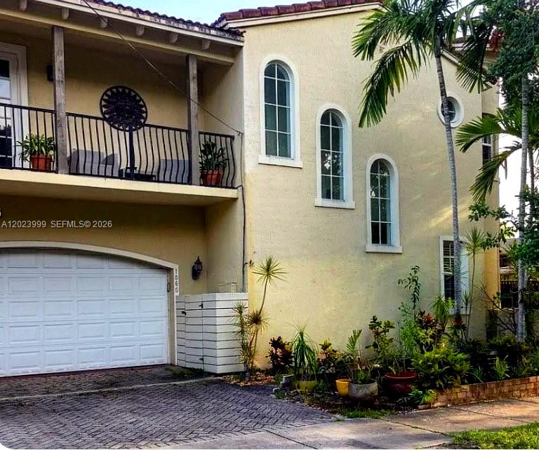 1806 SW 23rd St - 1806 SW 23rd St, Fort Lauderdale, FL 33315 Luxury Property | Jose Angel Pina