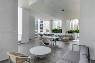 90 SW 3rd St, Miami, FL 33130 - Photo 21