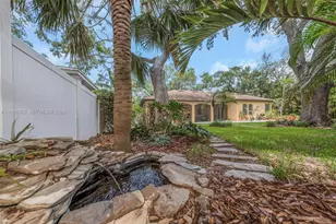3502 W Cherokee Ave, Tampa, FL 33611 - Photo 25