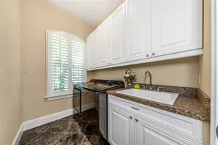 3502 W Cherokee Ave, Tampa, FL 33611 - Photo 19
