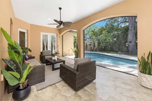 3502 W Cherokee Ave, Tampa, FL 33611 - Photo 3