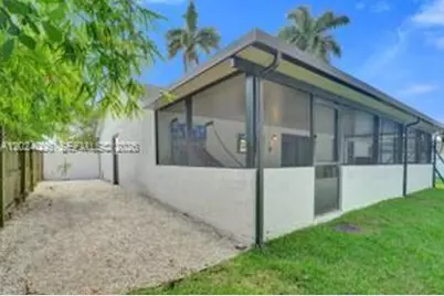 1020 SW 124th Way, Davie, FL 33325 - Photo 35